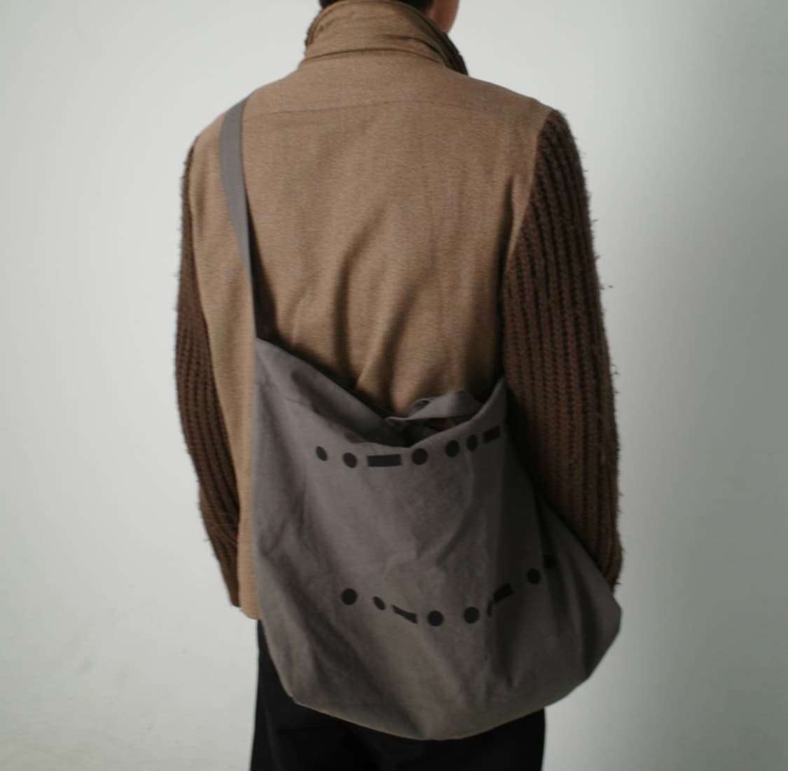 세루스/Serus Reversible Bag, Grey 상품이미지3
