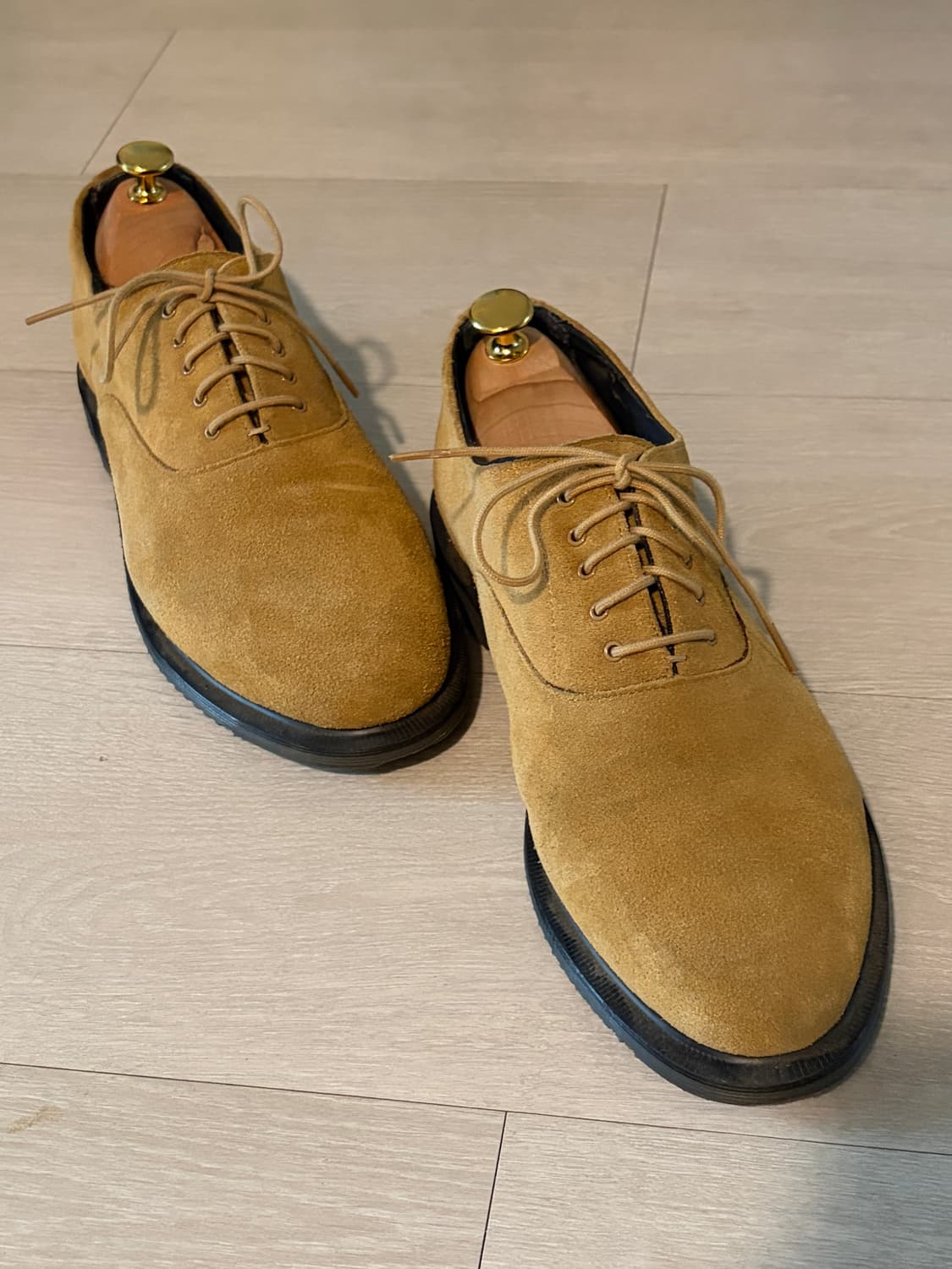 Dr Martens Camel Suede 상품이미지3