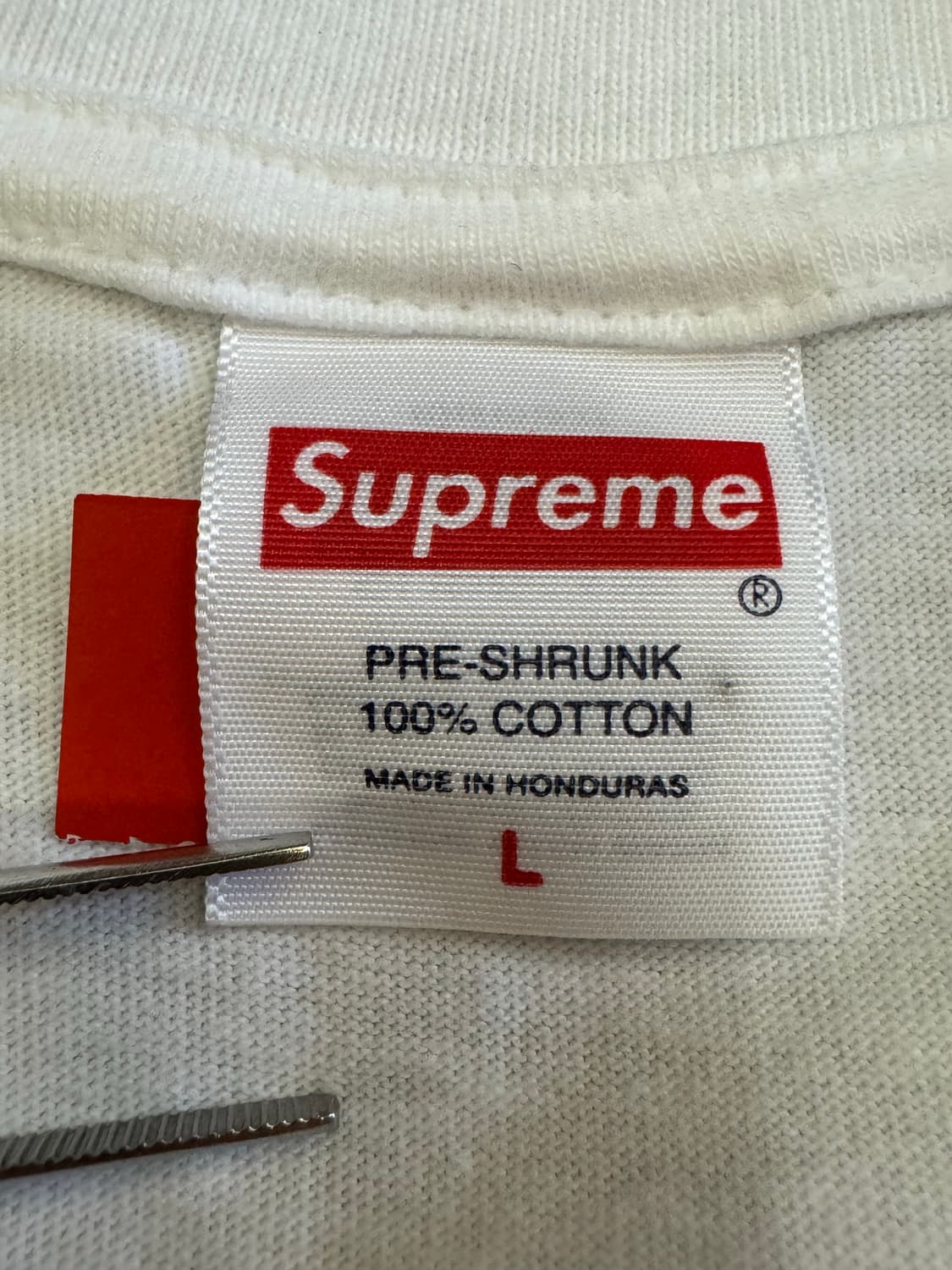 [L] 슈프림 그린치 티셔츠 화이트 - 24FW 상품이미지6