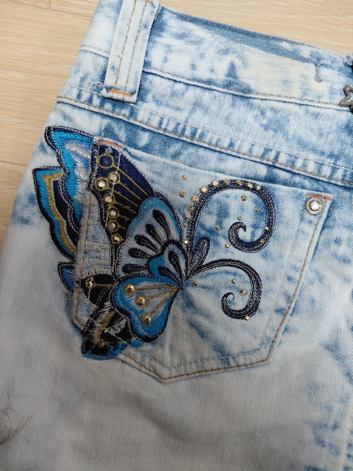 에고이스트 대대장 Y2K 나비자수 데님스커트 상품이미지2