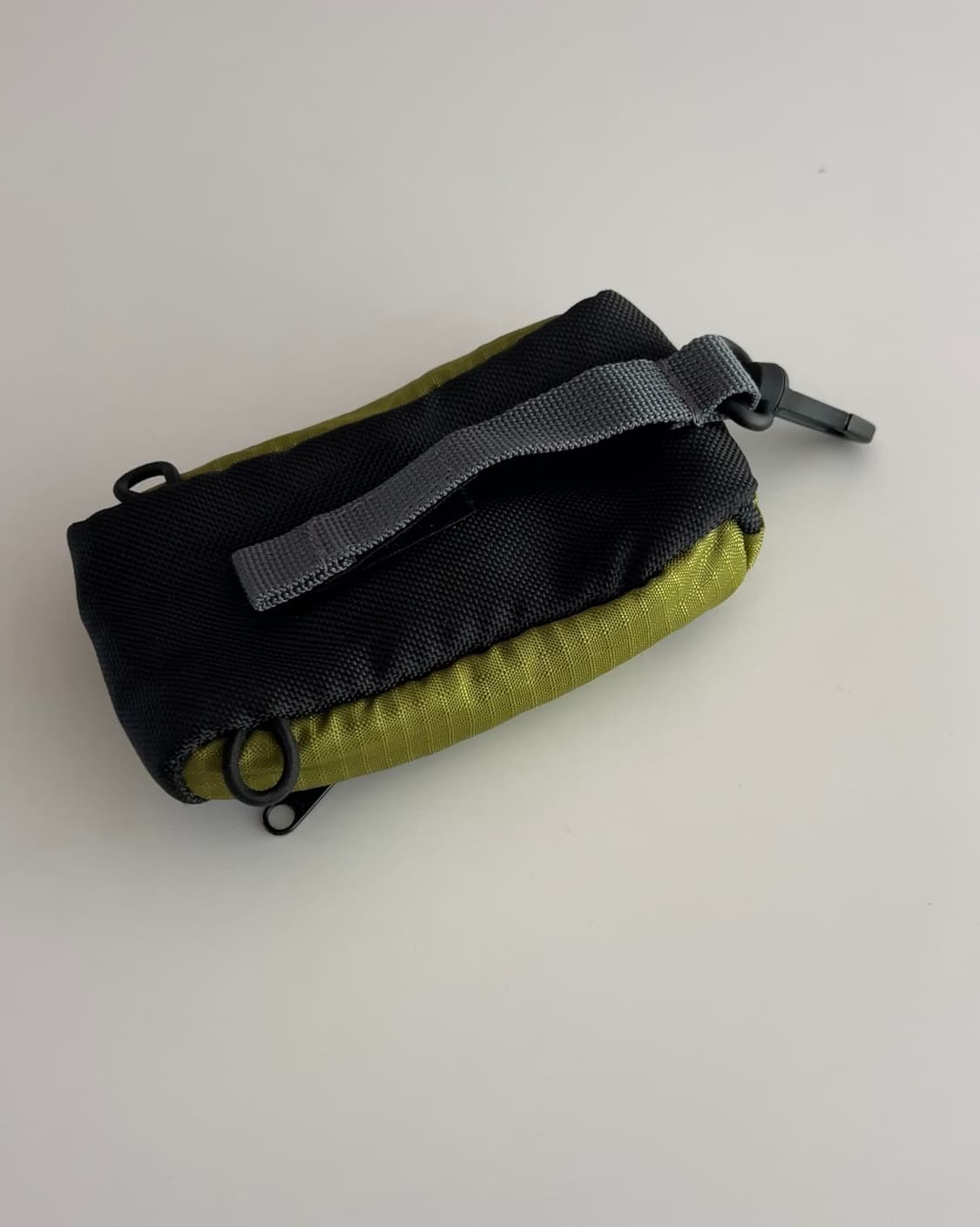 컬럼비아 미니 파우치 백 상품이미지4