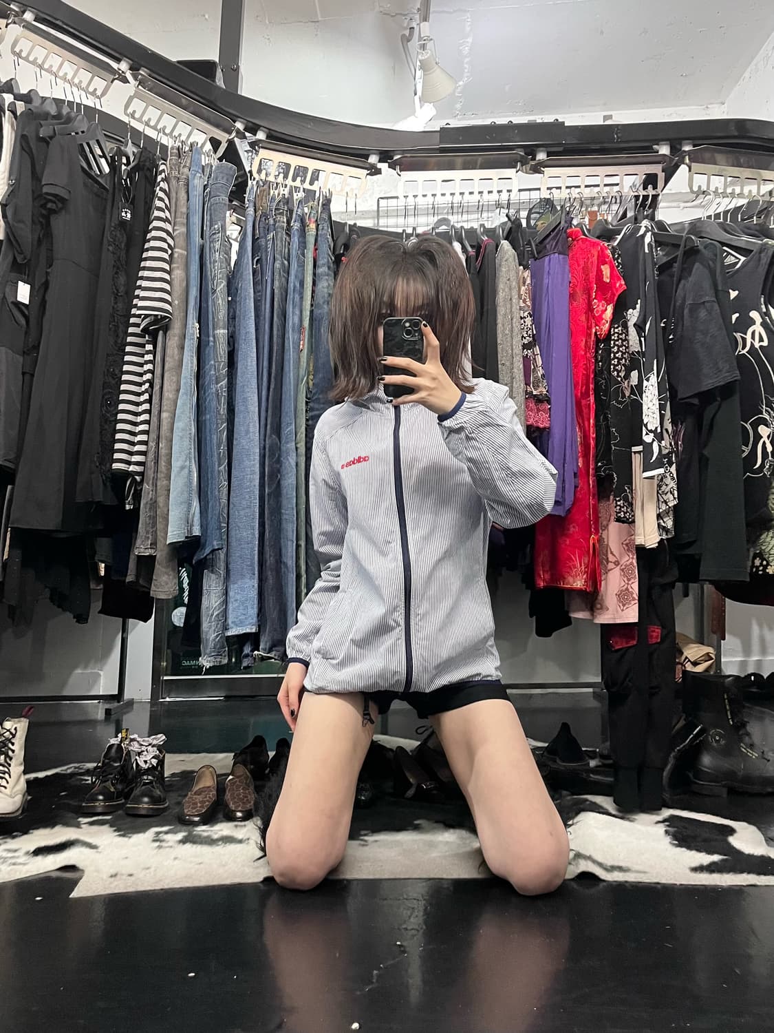 아디다스 스트라이프 패턴 윈드자켓 상품이미지1