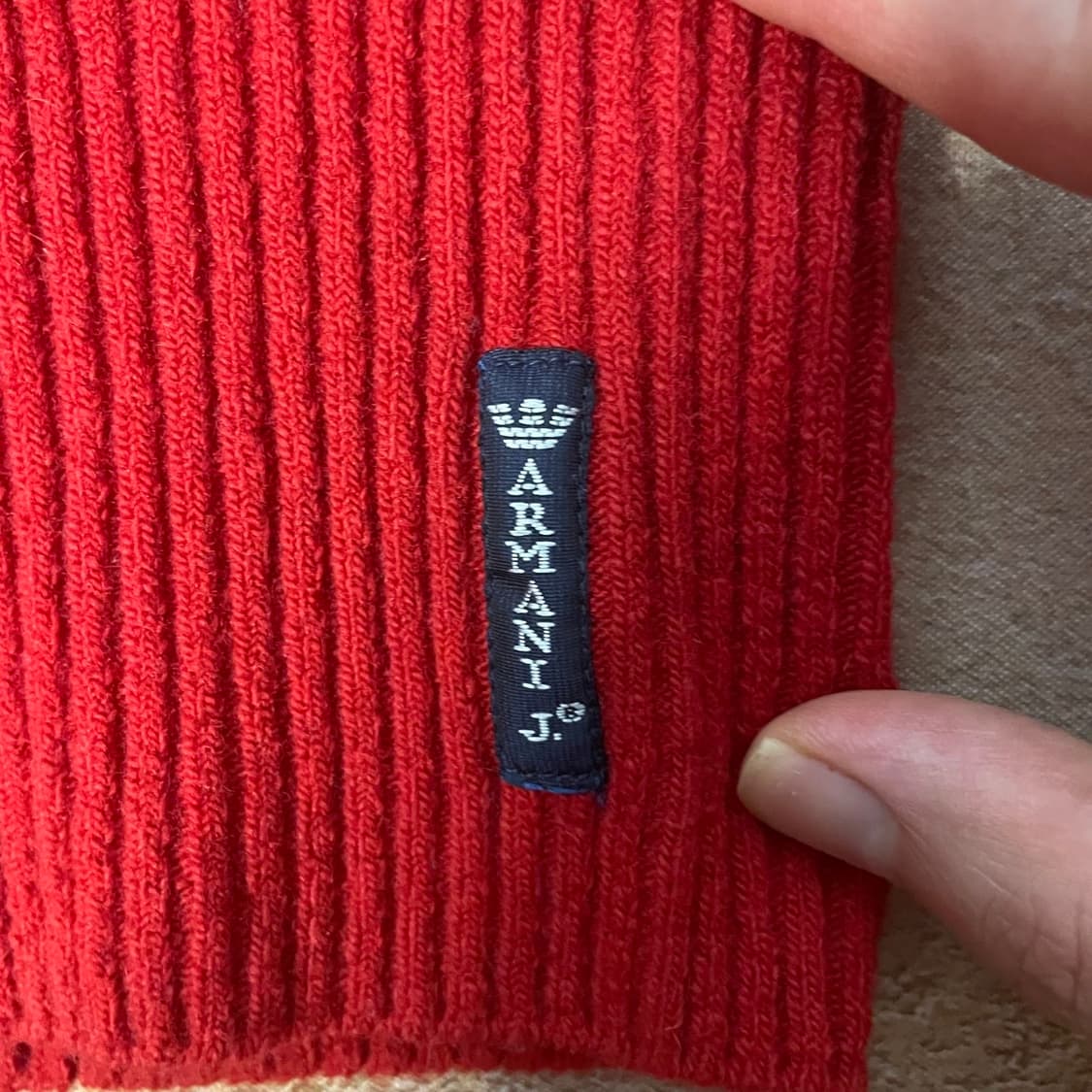 [66-77] 알마니 니트 (새상품급) 상품이미지4