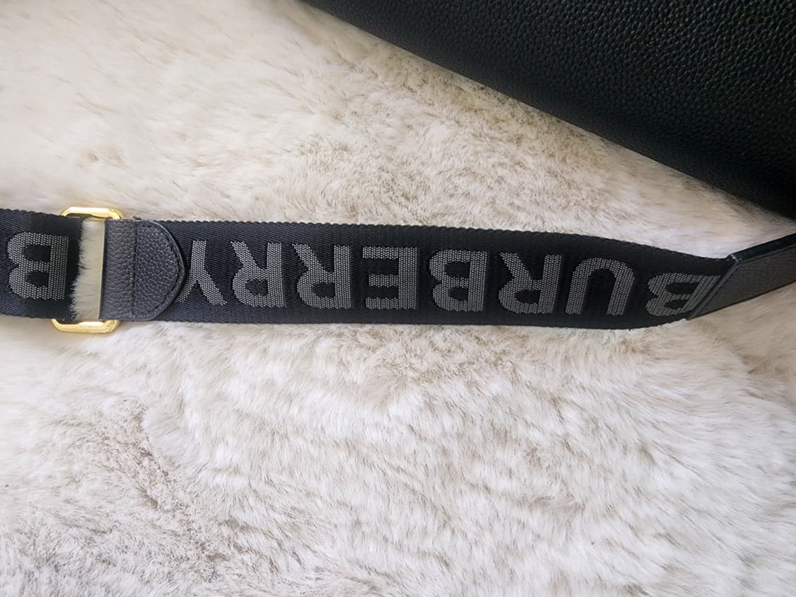 Burberry(버버리) 레더 빈티지 체크 노트 크로스바디백 상품이미지7