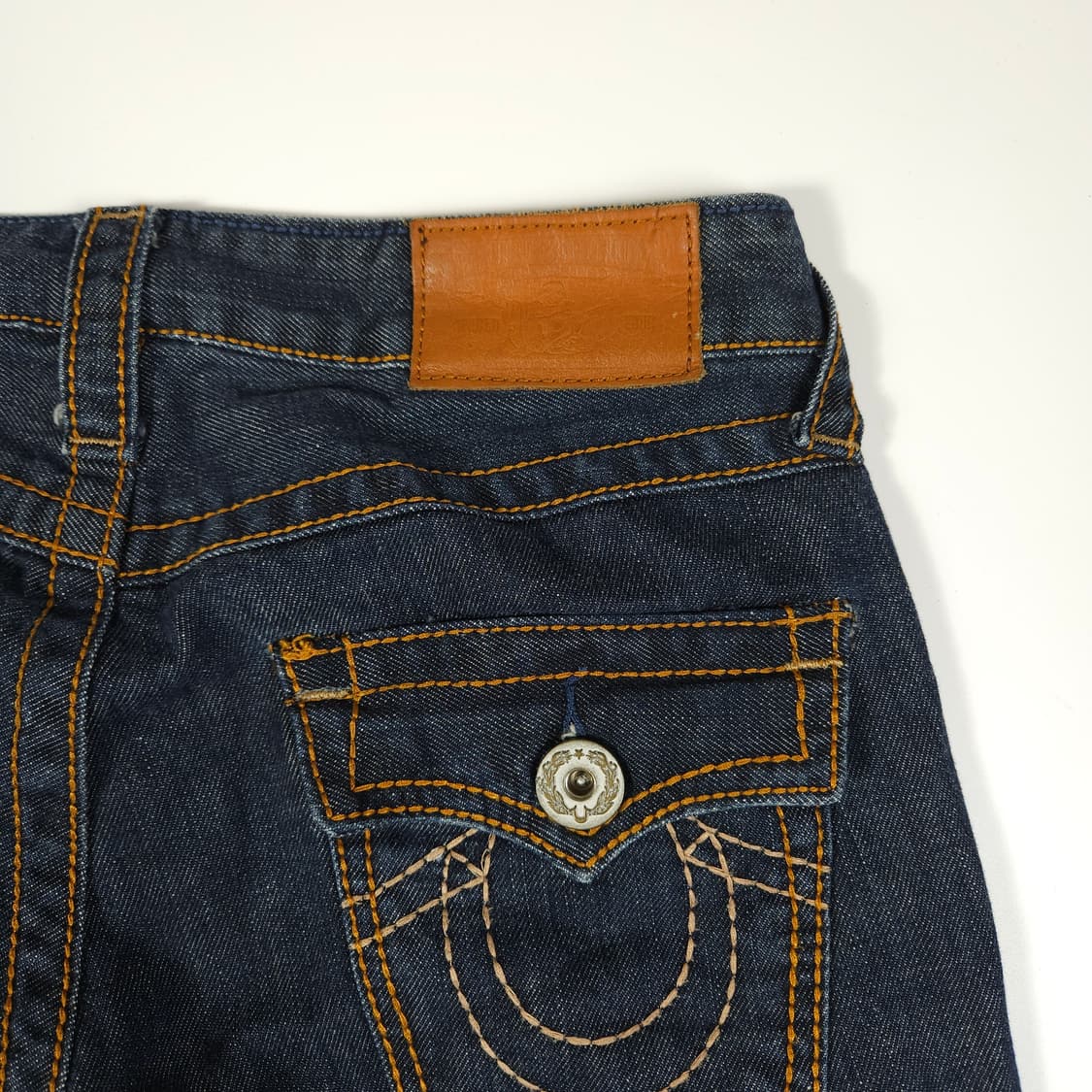 트루릴리전 로우라이즈 부츠컷 데님팬츠  상품이미지4