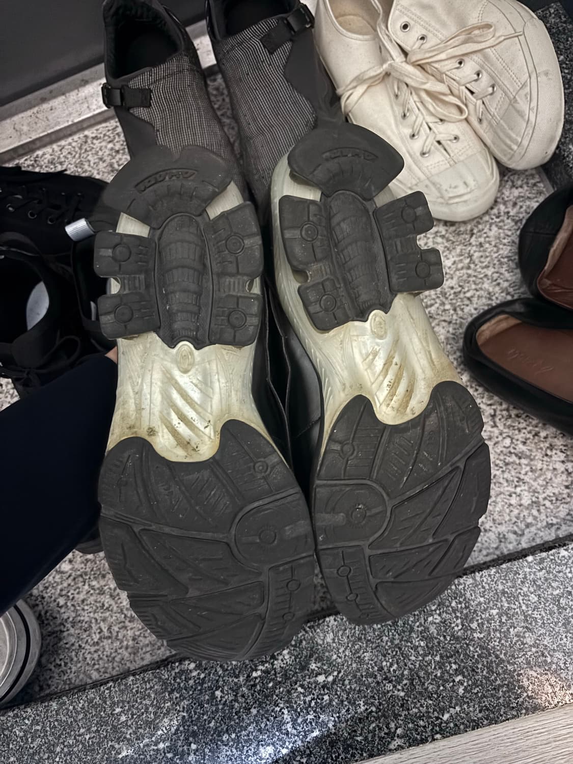 아식스 젤차팔44 블랙 상품이미지3