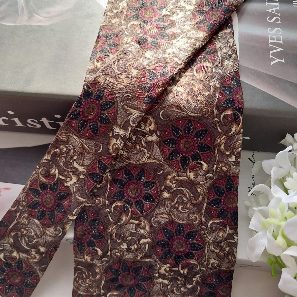 크리스찬 디올 브라운 바로크 패턴 넥타이 9.6cm A+등급 K1536
 상품이미지4