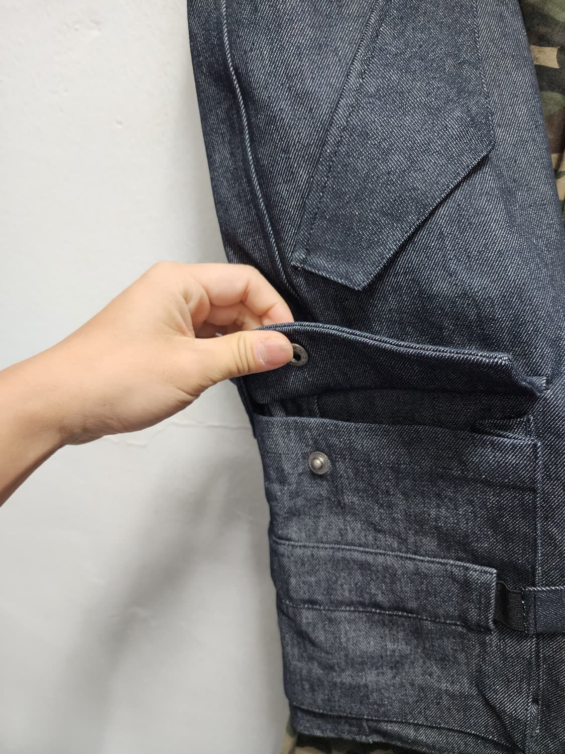 앤더슨벨 데님 레이어드 랩터 카모 팬츠  상품이미지5