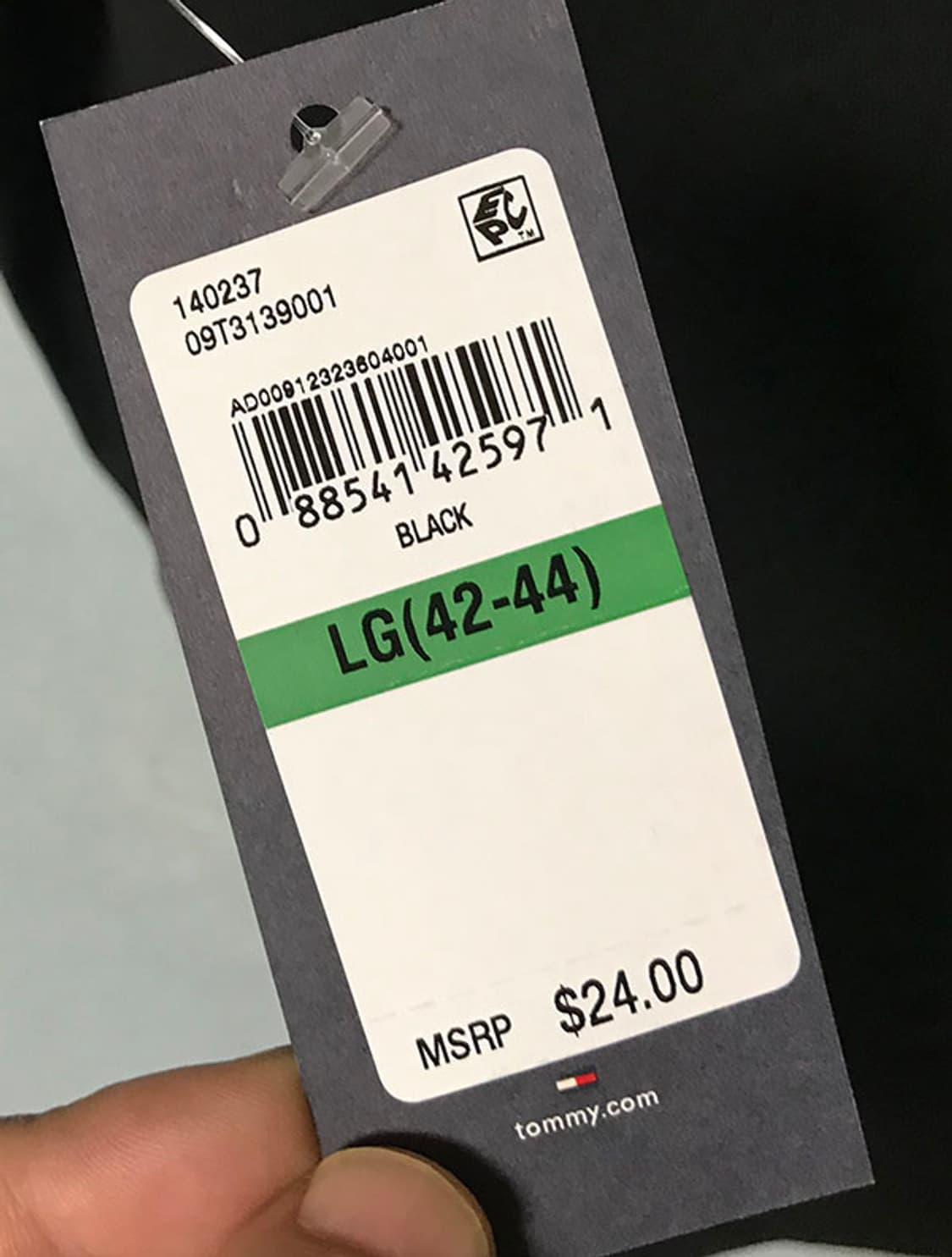 타미힐피거 코어 플래그 남자 반팔티 새상품 블랙 라운드넥 XL 105 상품이미지5