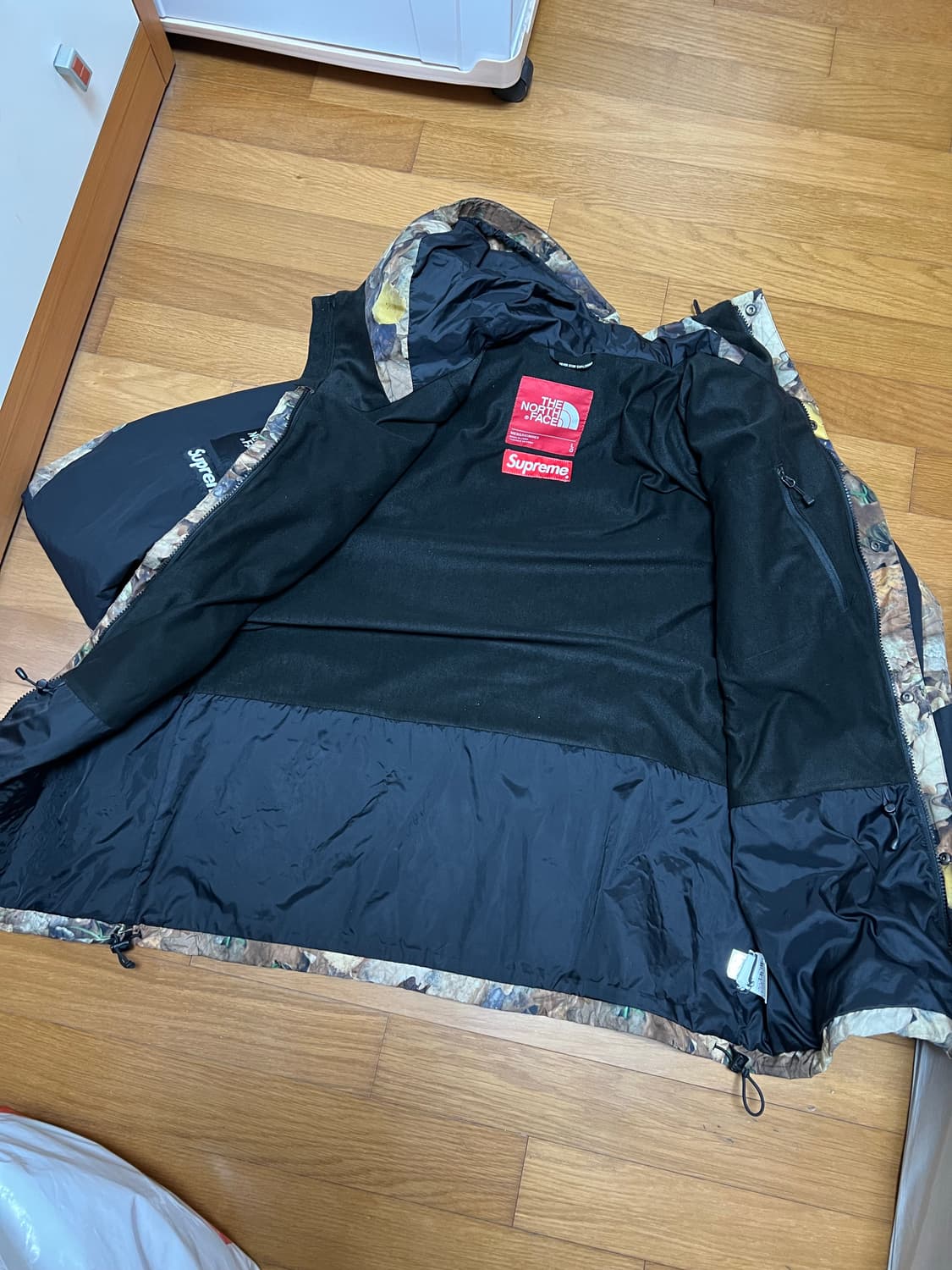 슈프림 노스페이스 낙엽 자켓 상품이미지3