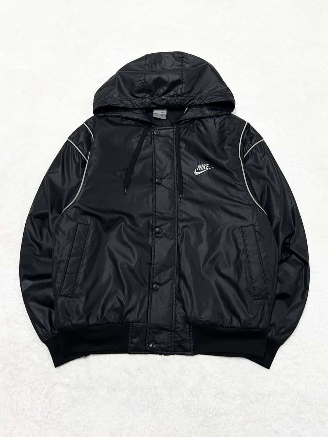 나이키 자수로고 블랙 나일론 점퍼 상품이미지5