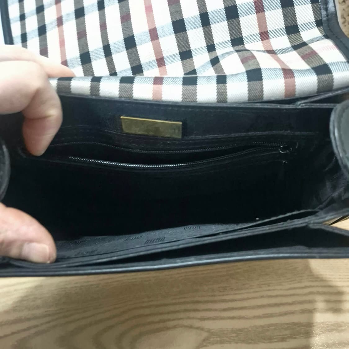 닥스 클래식 체크 크로스백 상품이미지9