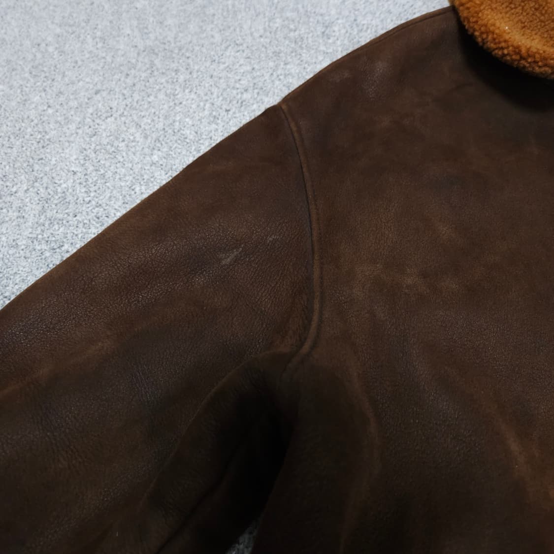 입생로랑 무스탕 양가죽 자켓 점퍼 105 상품이미지4