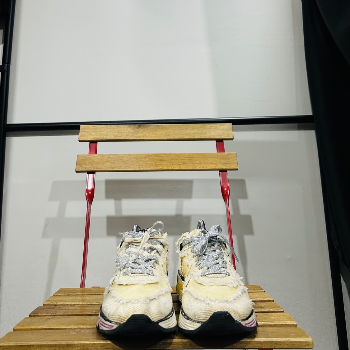 38) 골든구스 운동화 남녀 공용 러닝 솔 디스트레스드 레더 캔버스 상품이미지2