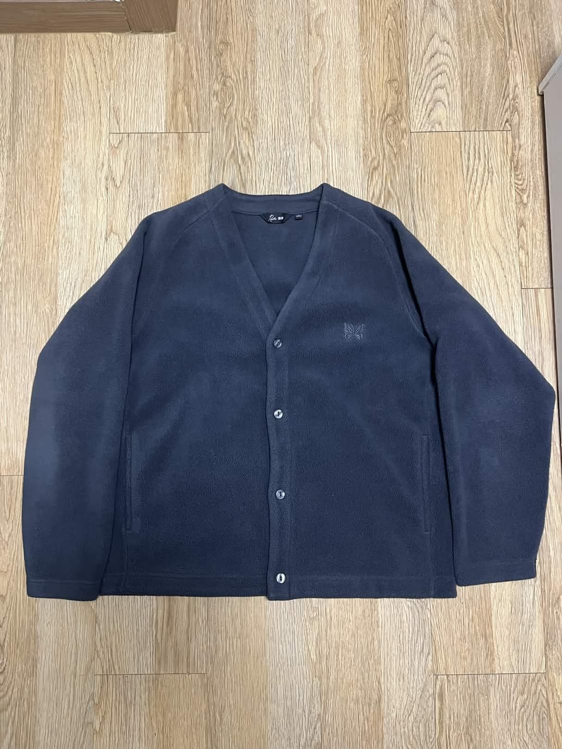 니들스x유니클로 가디건 그레이 상품이미지2