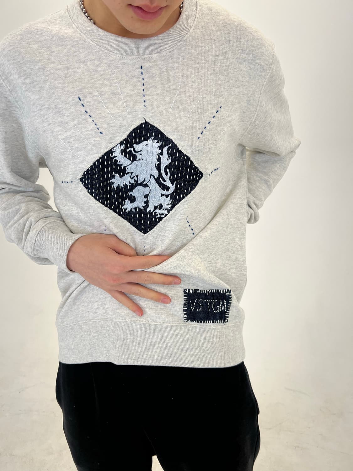 Sashiko rampant rion sweat shirt 상품이미지1