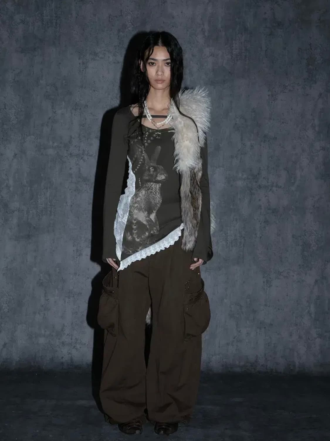 Lace Rabbit Printed Lon 테스트메커니즘 롱슬리브 그레이 상품이미지3