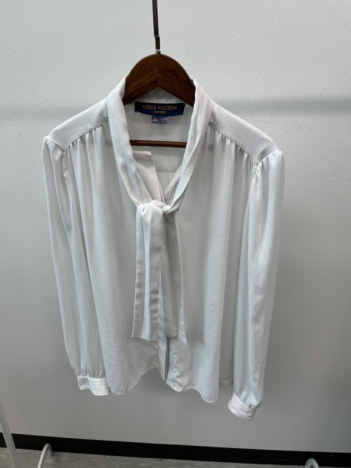 여) 루이비통 유니폼 블라우스 상품이미지1