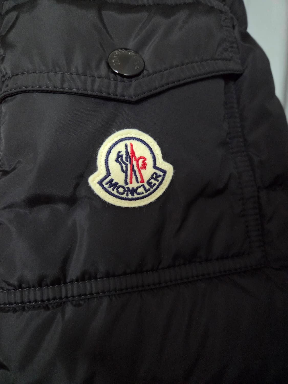 3 (새상품) 몽클레어 마야 무광 매트블랙 상품이미지2