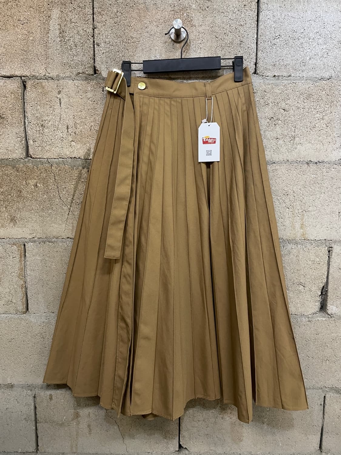 사카이 x 칼하트 플리츠 미디 스커트 상품이미지2