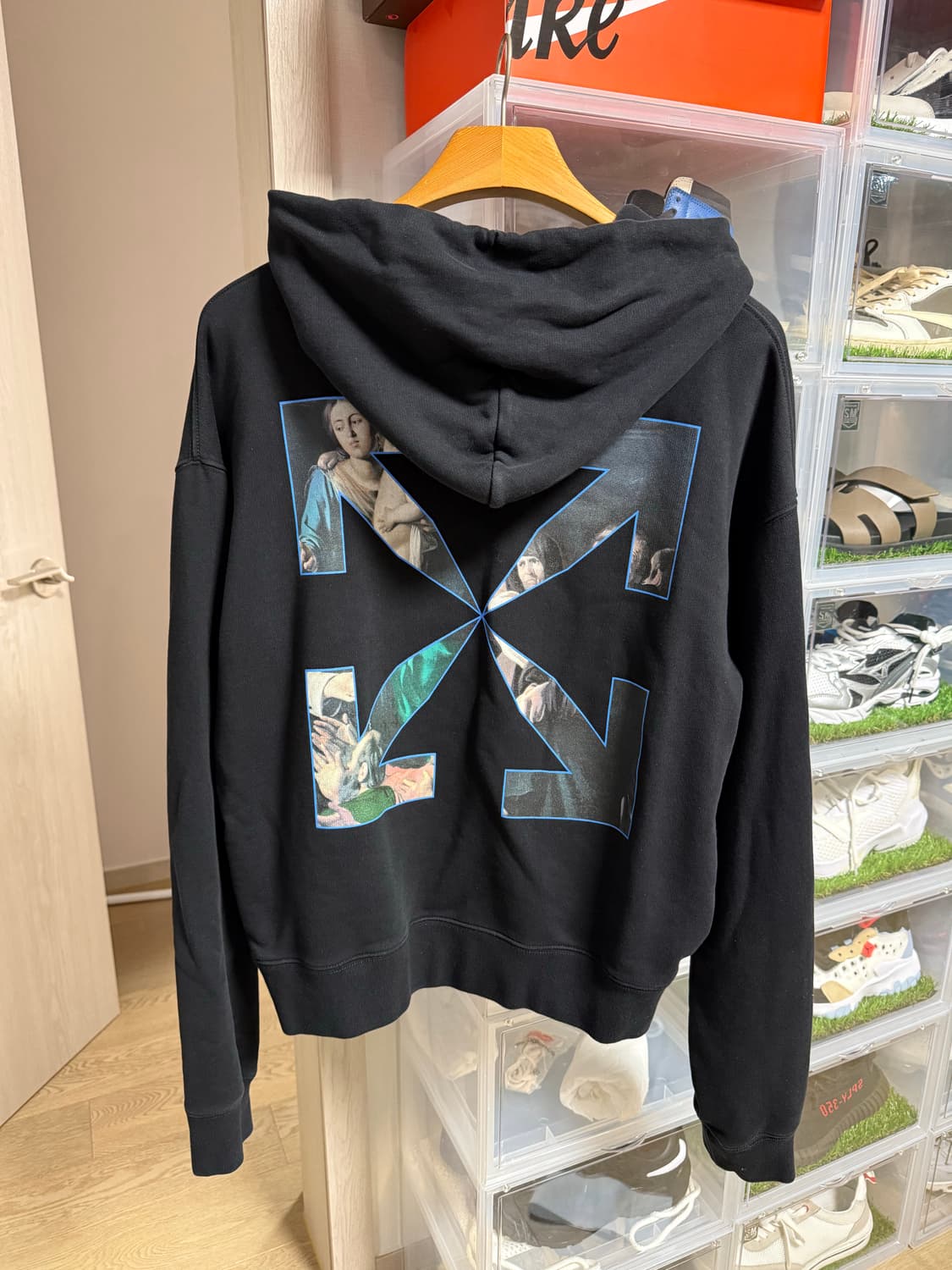 오프화이트 카라바조 블랙 후드티 L 상품이미지2