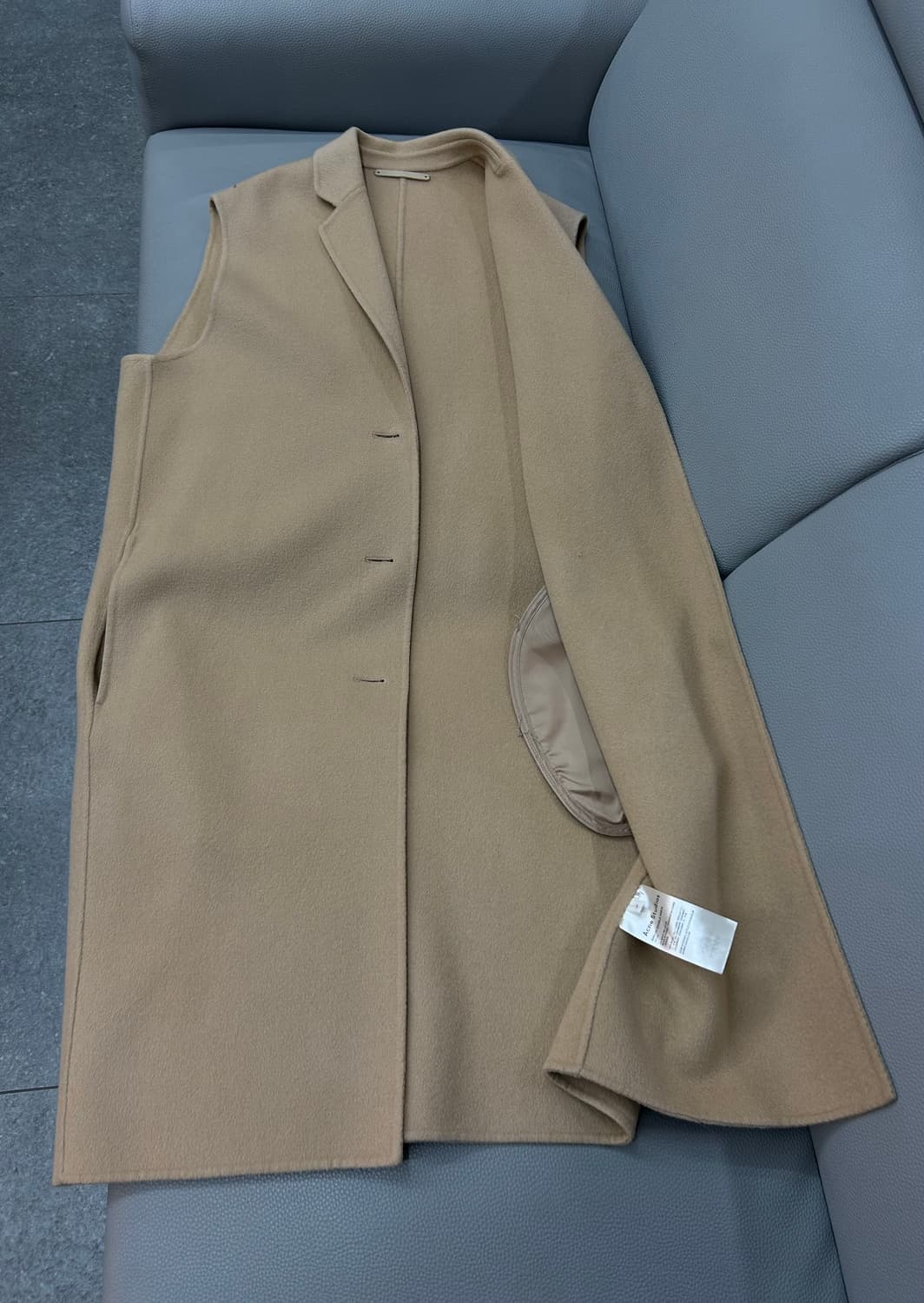 아크네스튜디오 캐시미어 울혼방 베스트 코트(36) 상품이미지7
