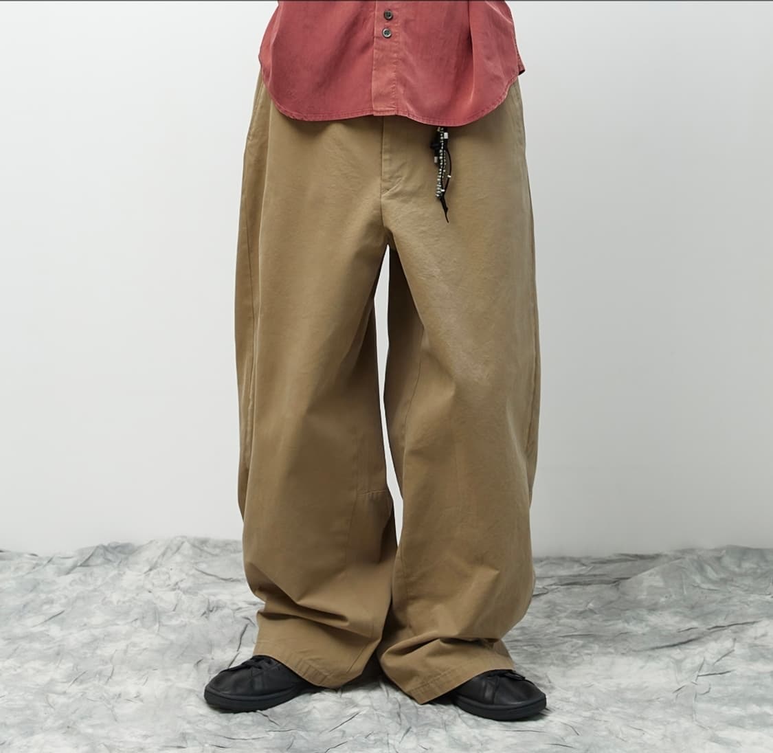 (4) 해칭룸 와이드 커브 트라우저 베이지 와커진 상품이미지1