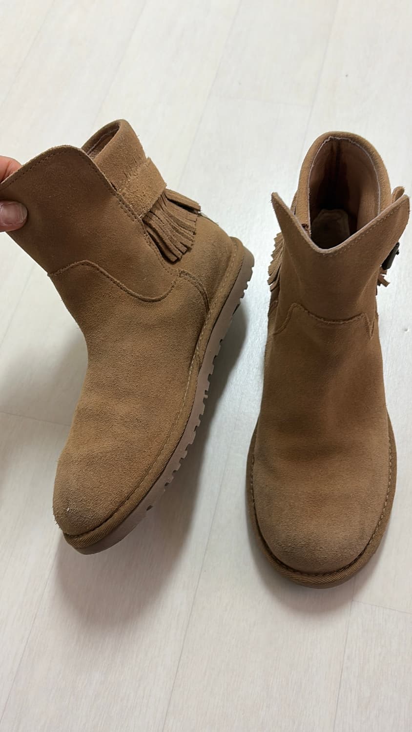 어그 240 부츠 정품  상품이미지4