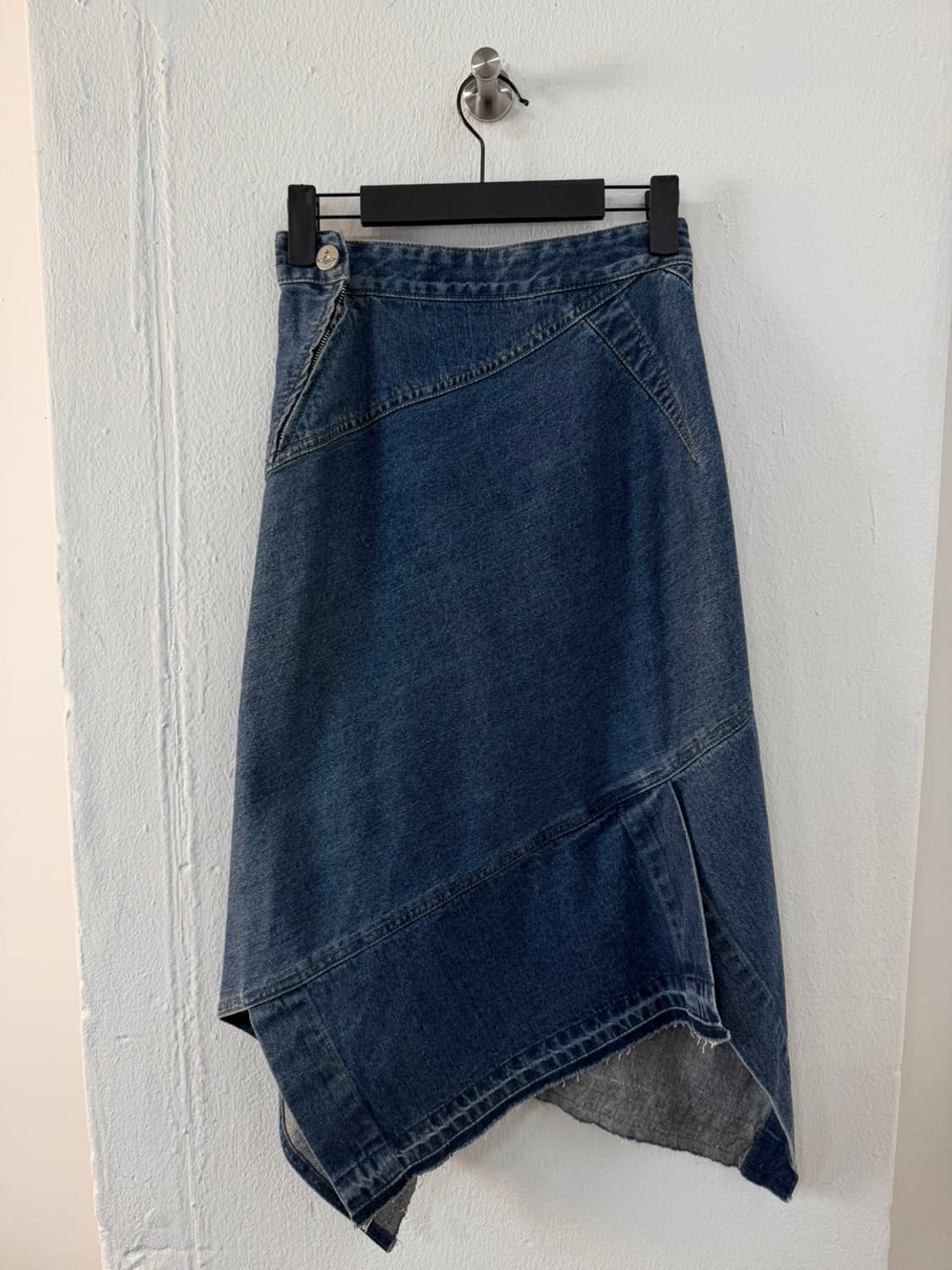 비비안 웨스트우드 비대칭 데님 스커트  상품이미지5