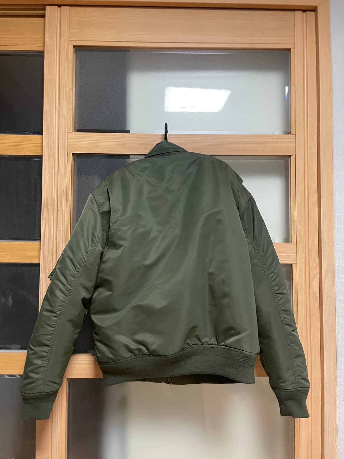 칼하트wip 봄버 팝니다.  상품이미지3