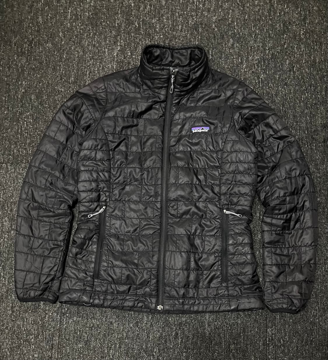 파타고니아 나노퍼프 우먼스 블랙 상품이미지1