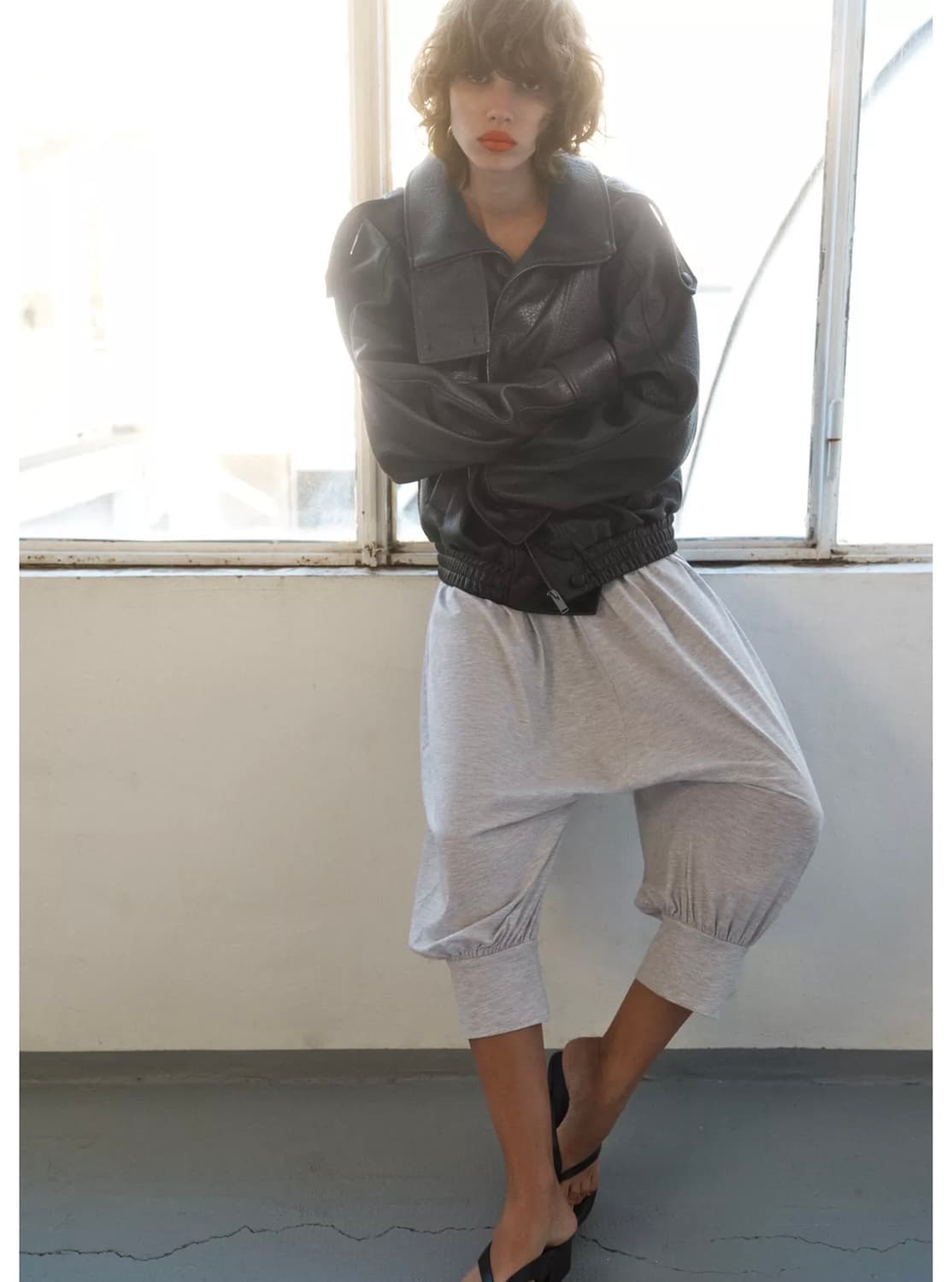 L 자라 페이크 레더 점퍼 생로랑맛 상품이미지4