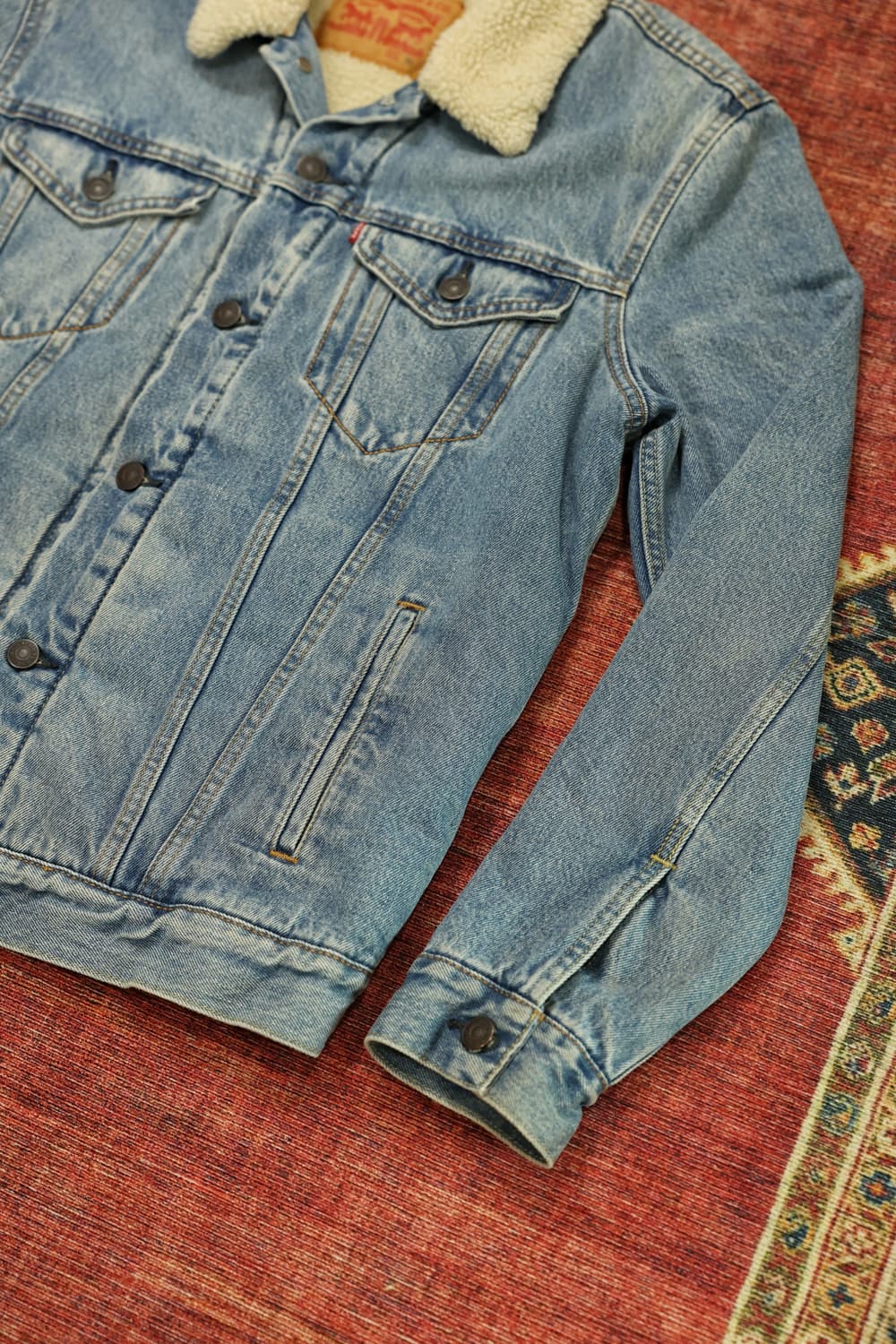 리바이스 3세대 쉐르파 데님자켓 판매 상품이미지3