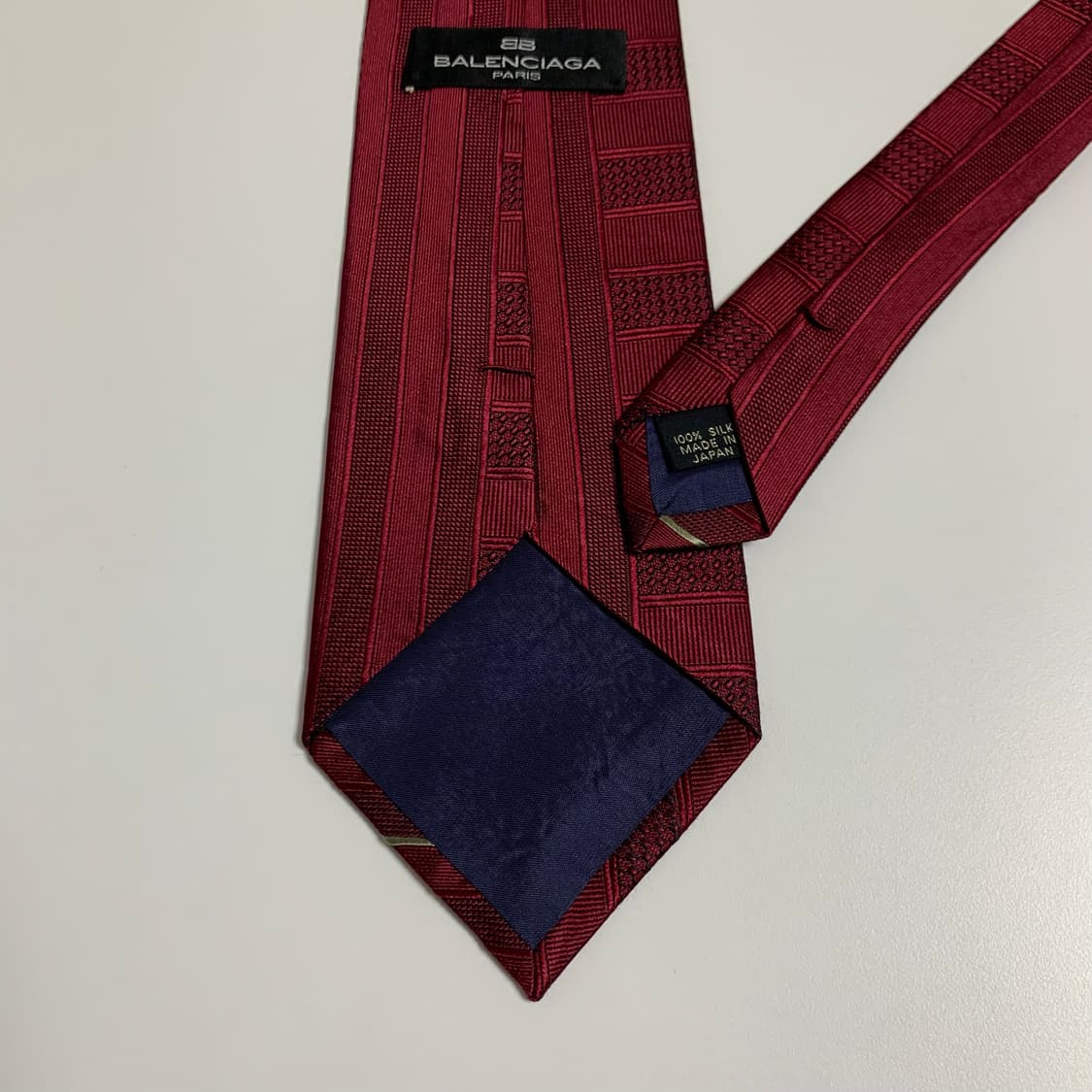 발렌시아가(BALENCIAGA) 결혼식룩 명품넥타이 100실크 A+등급 상품이미지6