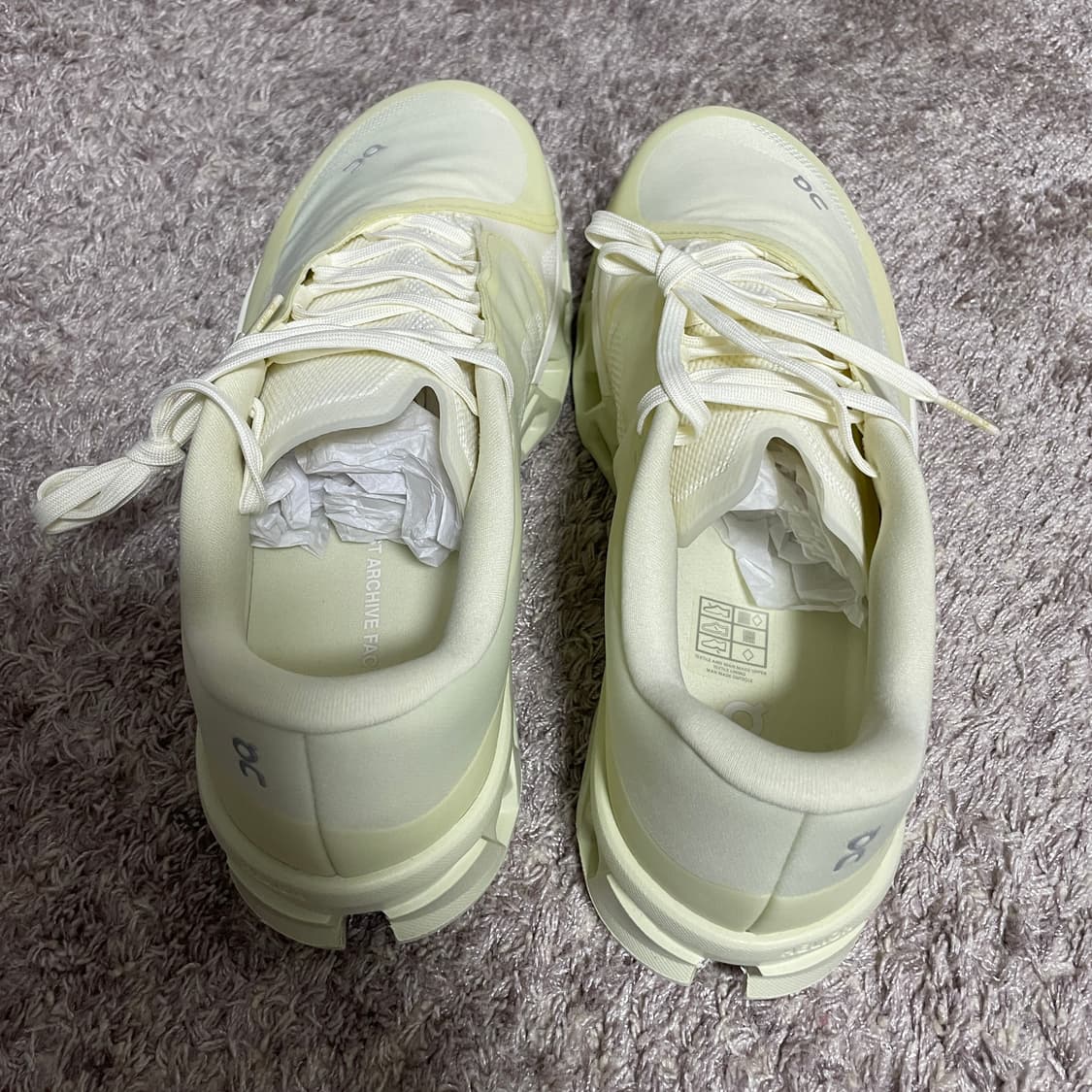 온 러닝 x 포스트 아카이브 팩션 (파프) 클라우드몬스터 2 시들링 화이 상품이미지2