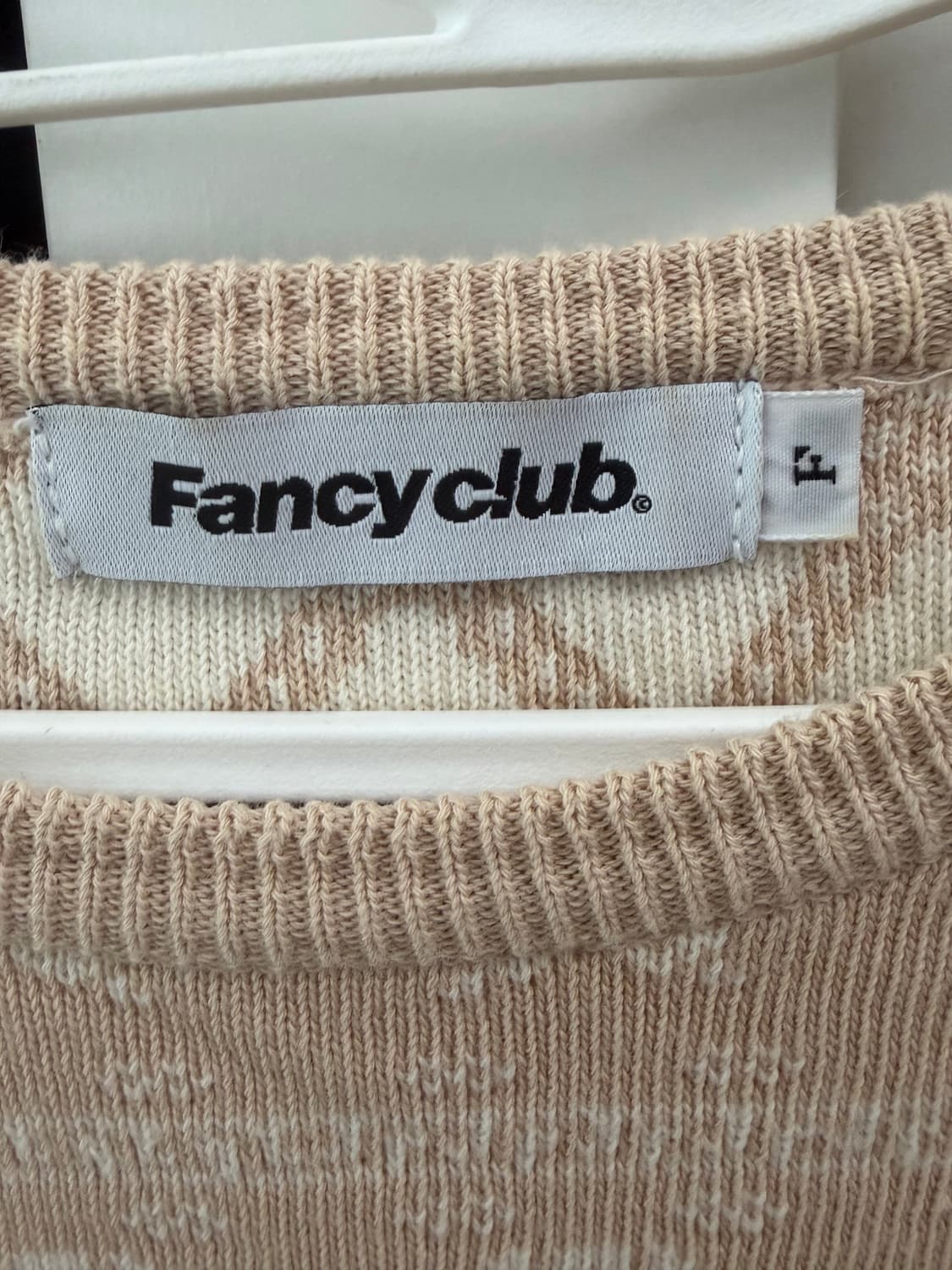 네스티팬시클럽 크롭 니트 상품이미지2