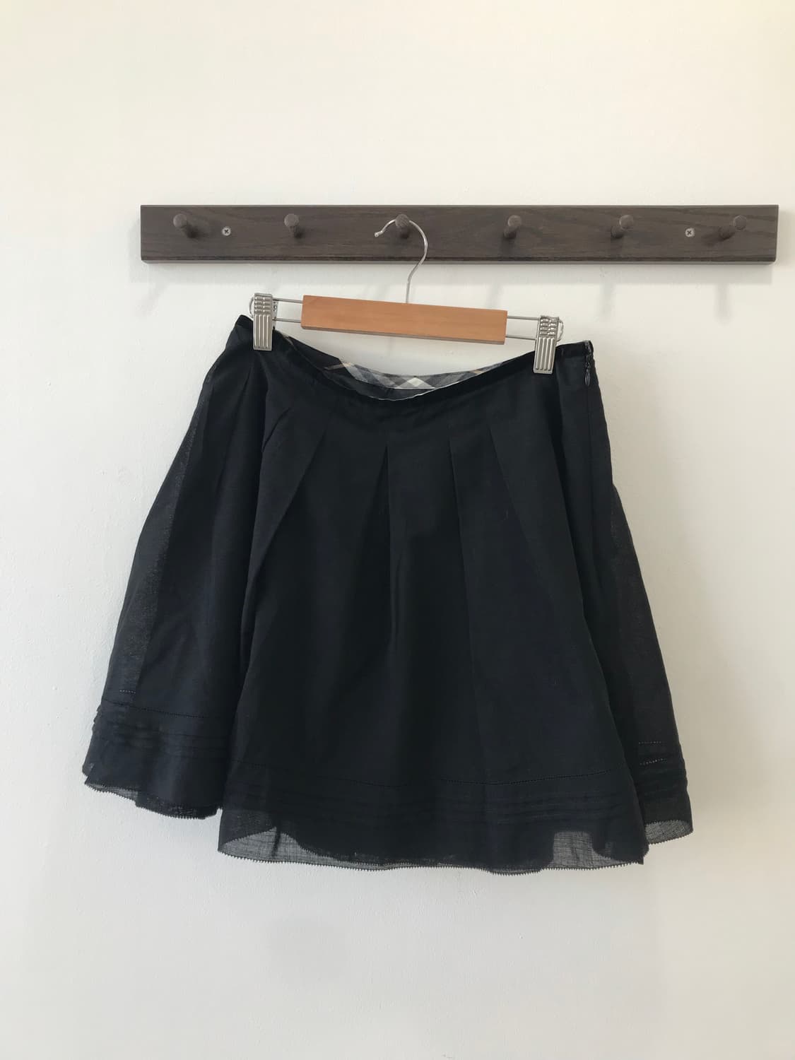 버버리 블랙 체크 퍼프 블라우스 무채색 코디 상품이미지8