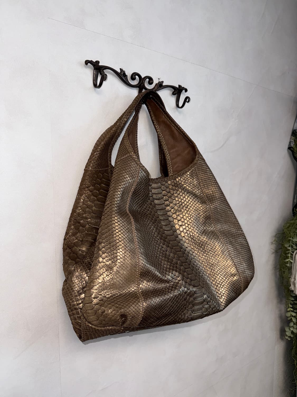 Metal gold real python skin big tote bag 상품이미지2