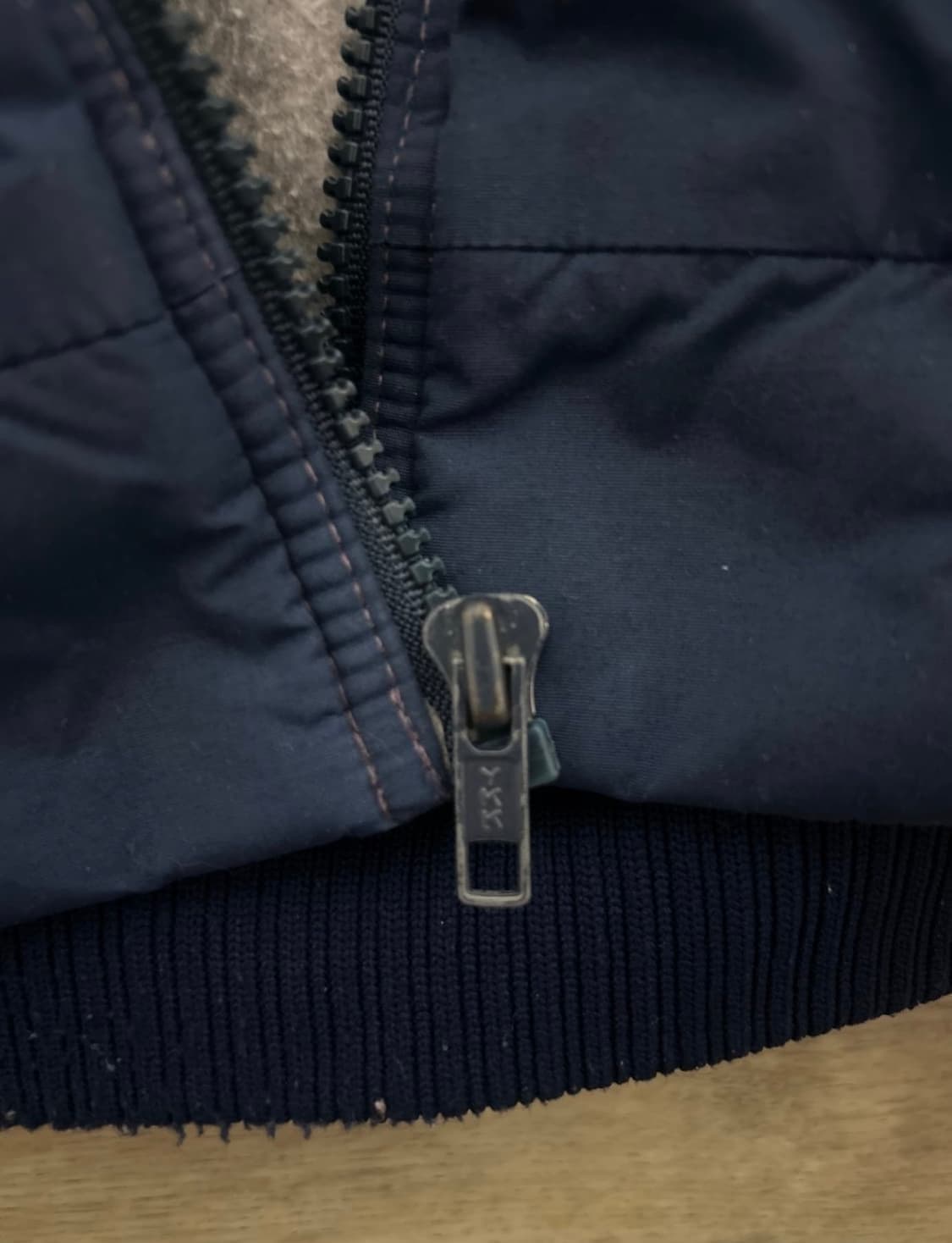 80년대 초반 파타고니아 쉘드 신칠라 봄버 자켓 (네이비) 상품이미지6