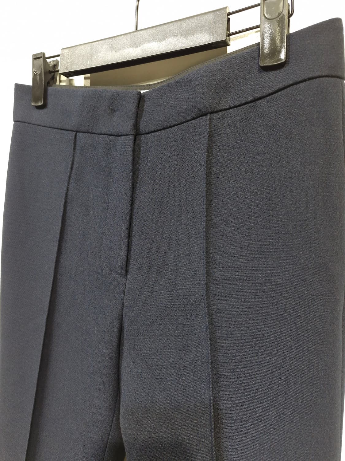 [새상품]얼바닉30 플레어 슬랙스 네이비 상품이미지3