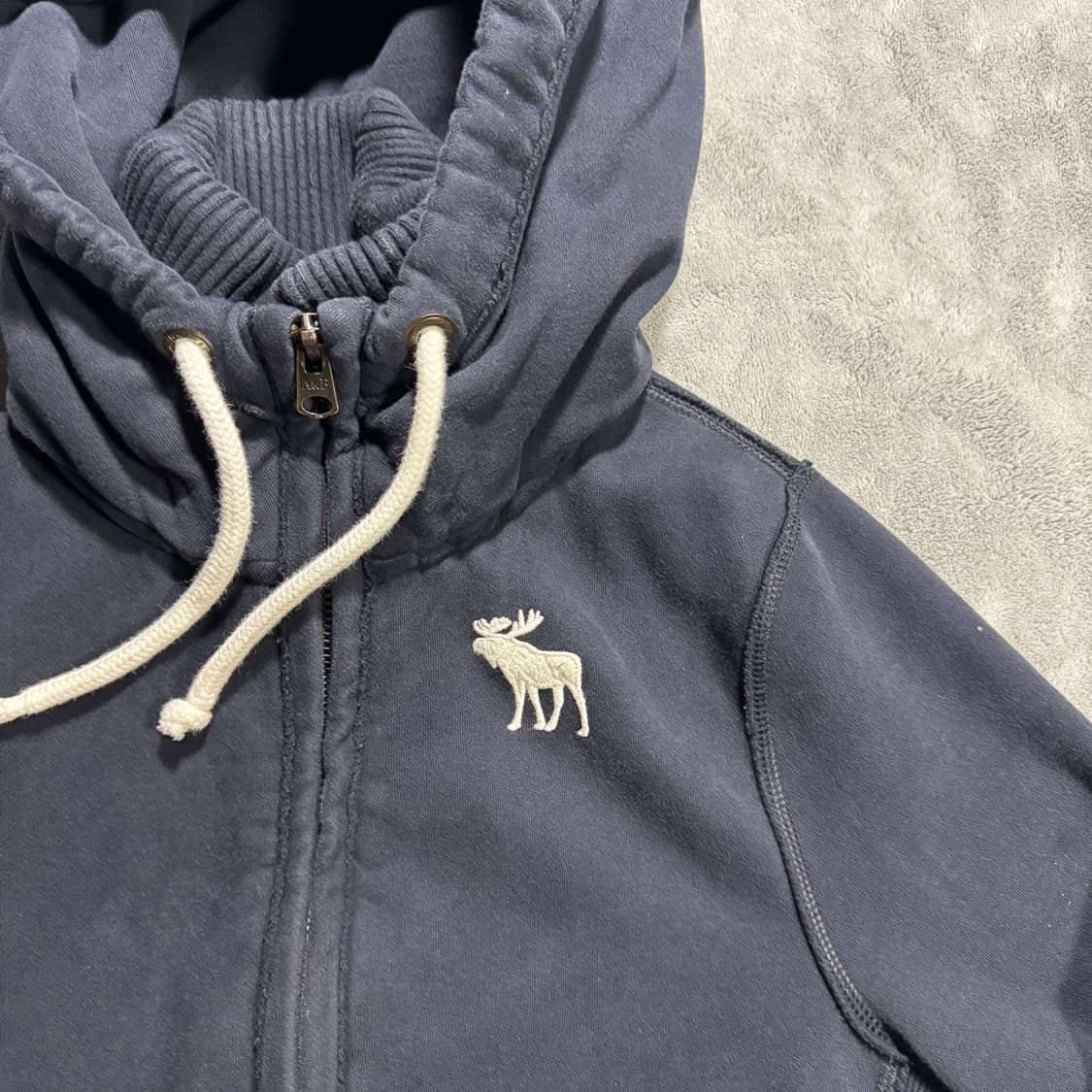 아베크롬비 네이비 후드집업 상품이미지3