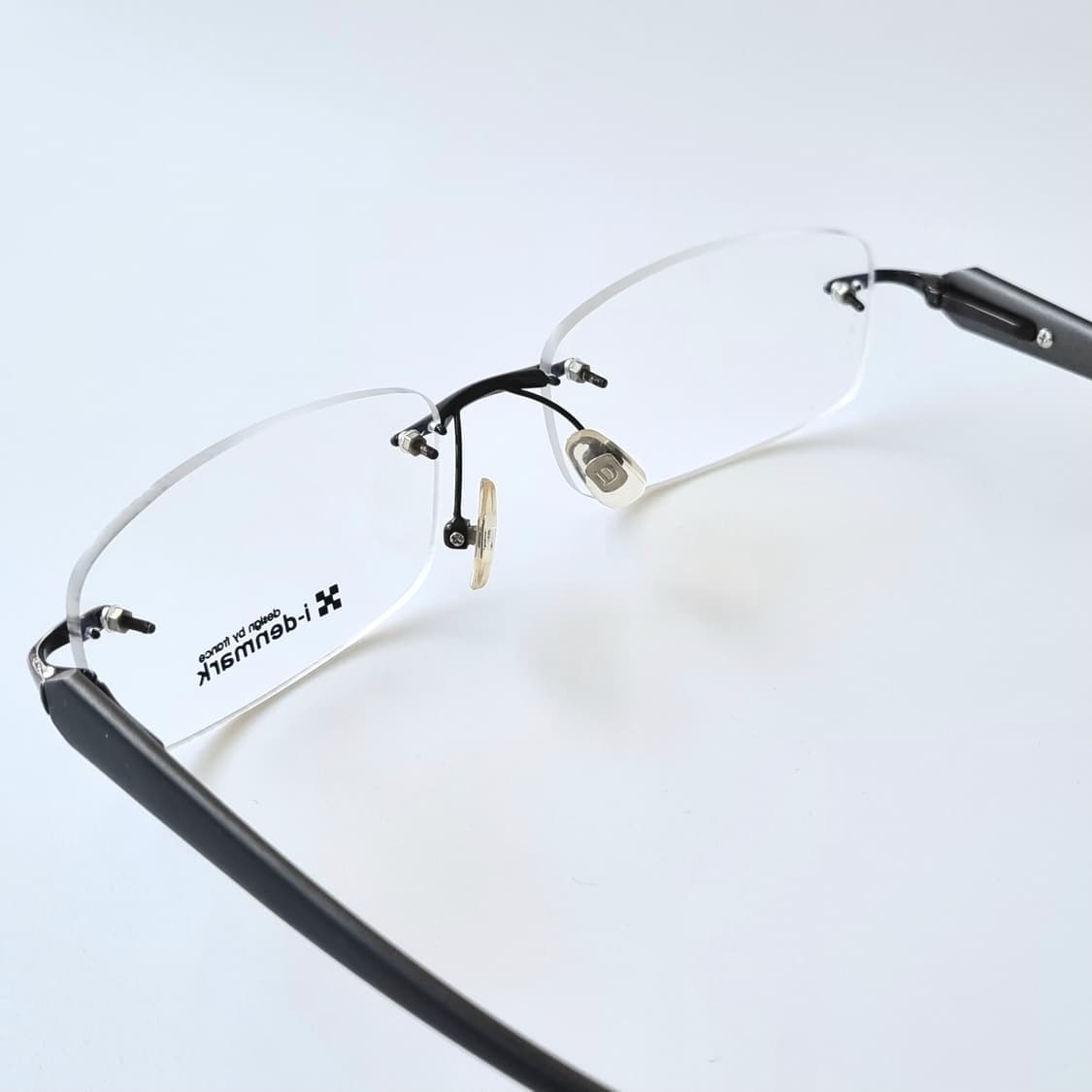 데드스탁 i-denmark 프리미엄 무테 안경테 645 상품이미지4