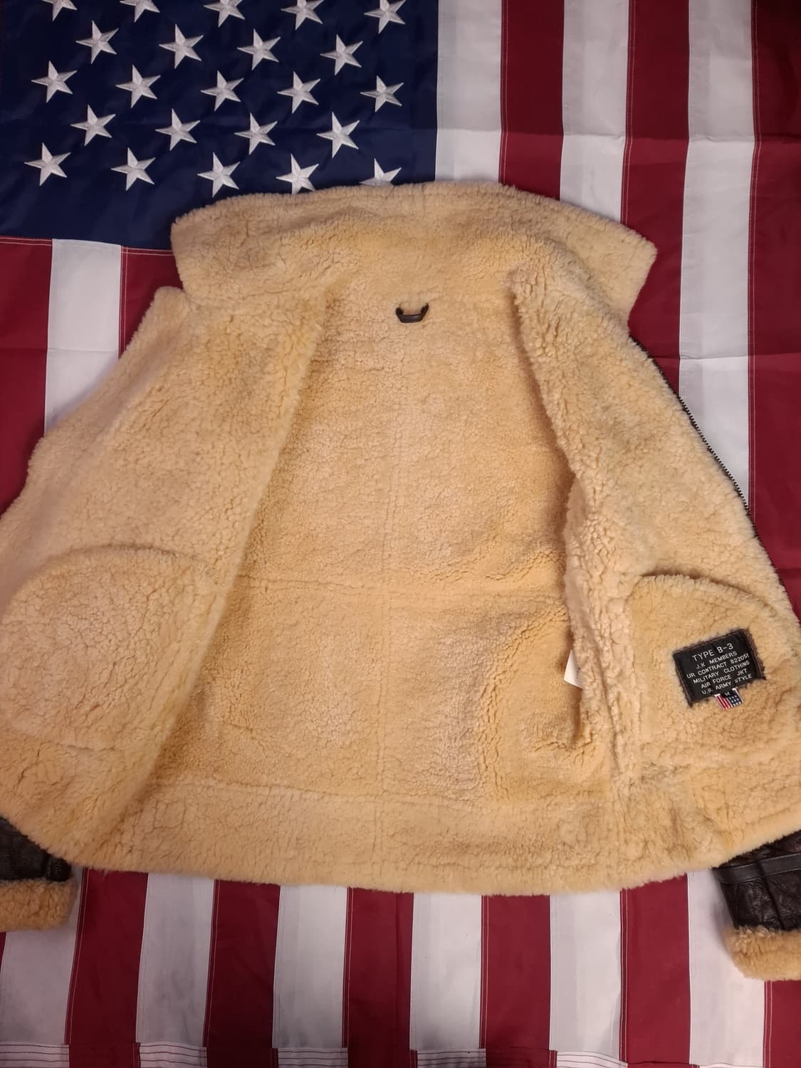 새제품 미공군 B-3 TYPE 리얼레더 항공 폭격기 무스탕 상품이미지8