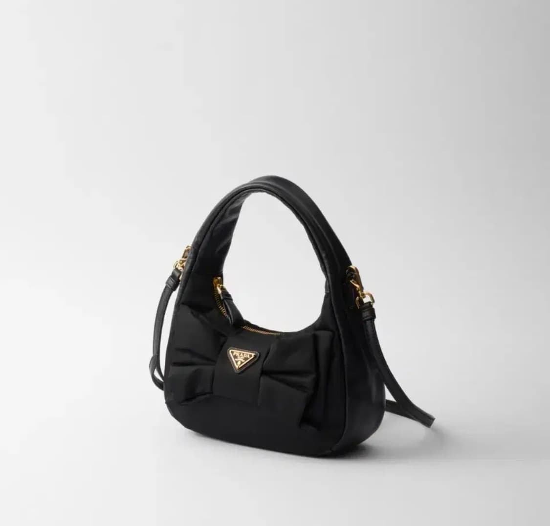 [정품,새상품,300만원대] 프라다 리나일론 나파 레더 호보백🖤 상품이미지3