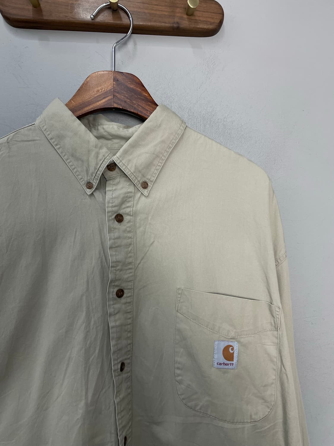 칼하트 아이보리 셔츠 H2300 상품이미지3