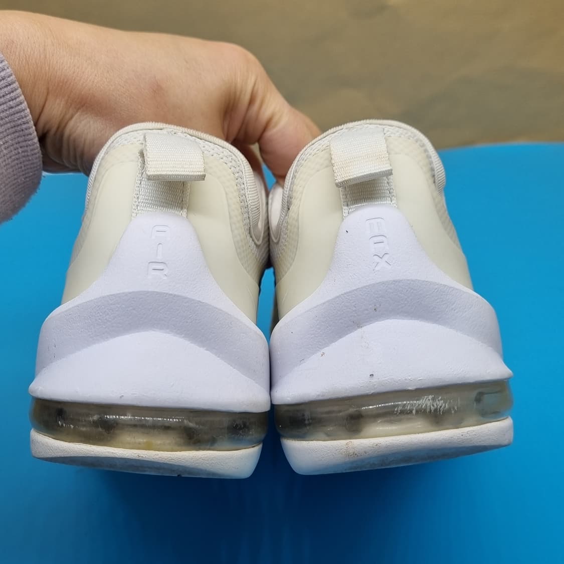 나이키 에어맥스 엑시스 여성운동화235  상품이미지4