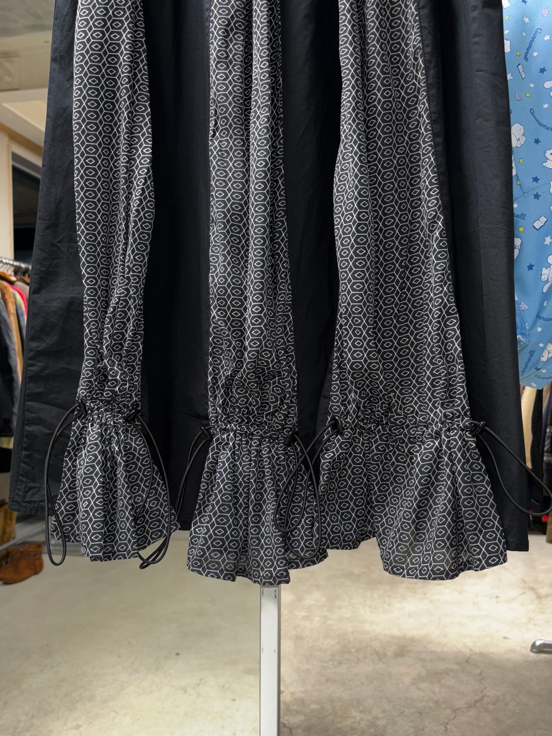 고이비토 미사키 플레어 스커트 상품이미지2