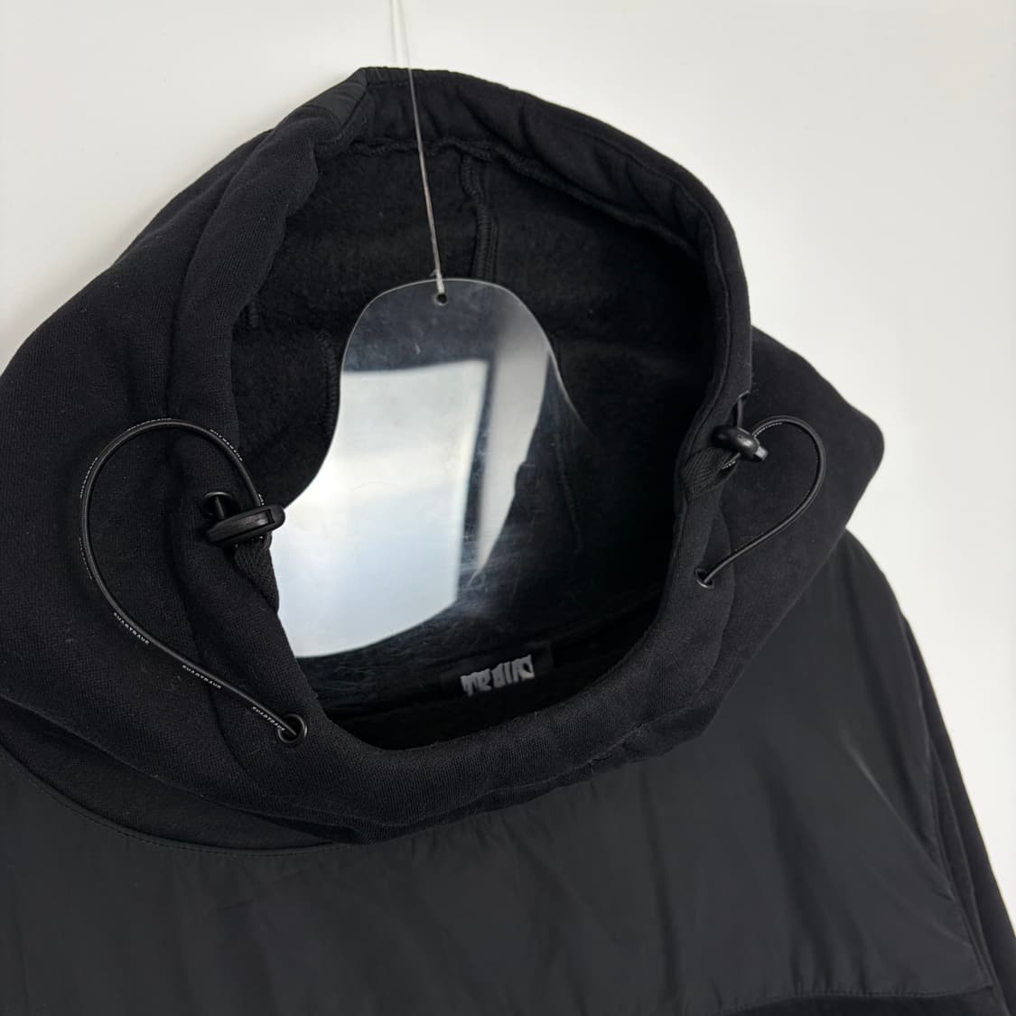 Travs 트라비스 마스크 후드 티셔츠 상품이미지2