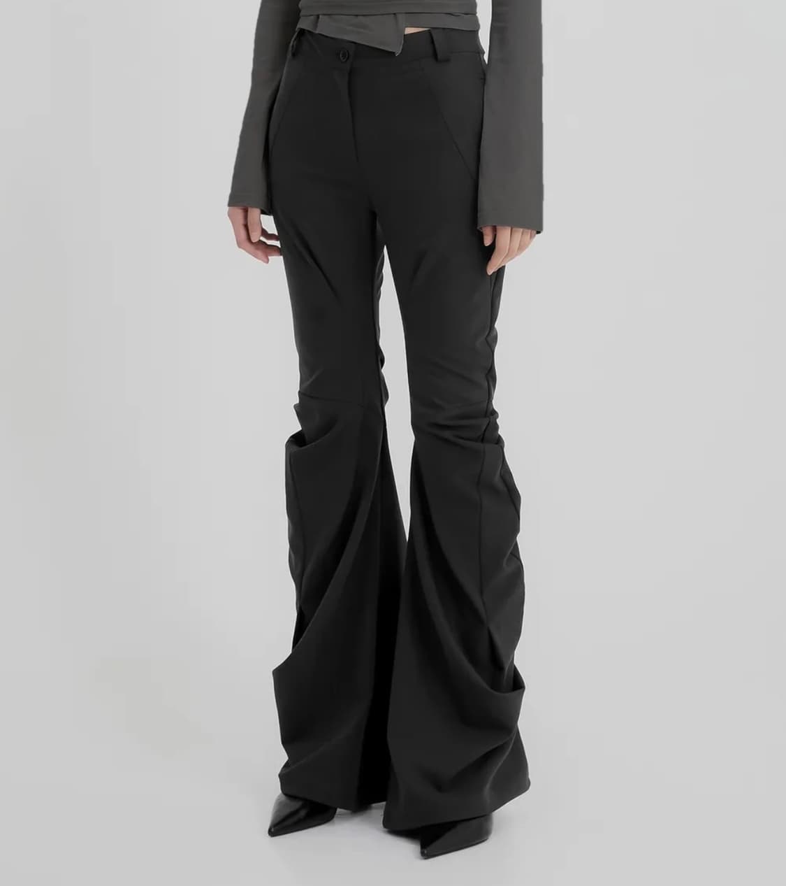 플레이업 드레이프 팬츠 상품이미지1