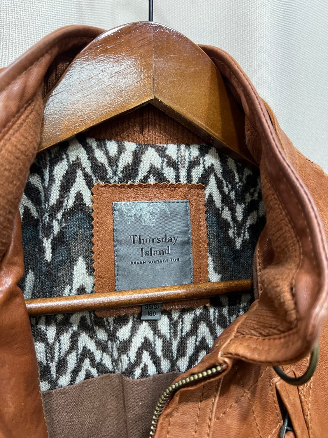 써스데이아일랜드 양가죽 레더자켓 상품이미지5